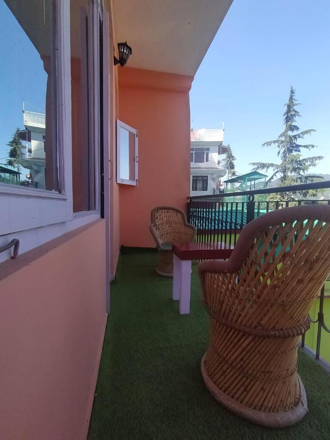 Deluxe Homestay Apartments With Kitchen In Shimla Exterior foto
